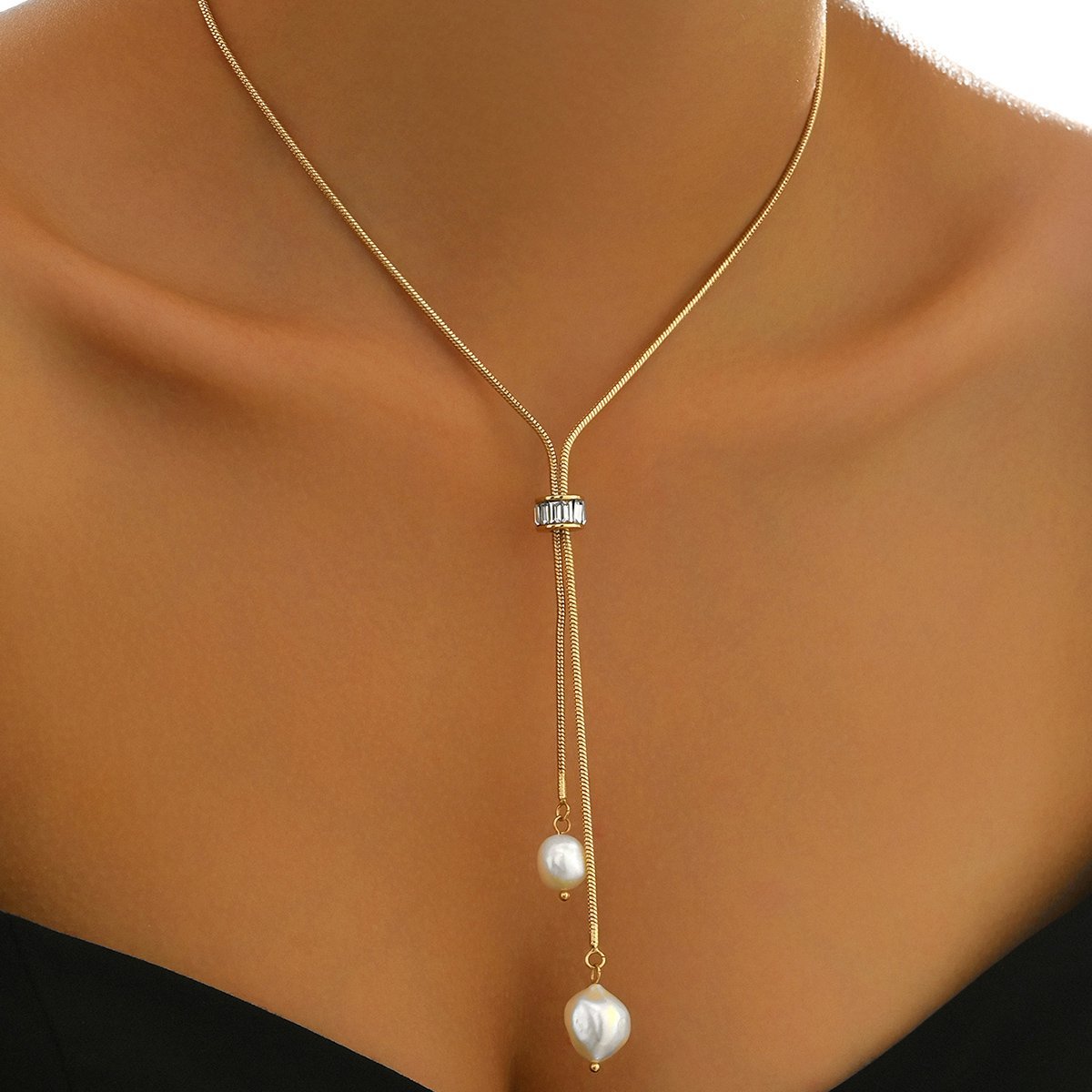 Elegant Gold Pearl Pendant Necklace With Adjustable Length, Stylish And Lightweight Jewelry For Women, Perfect Christmas Jewelry Gift