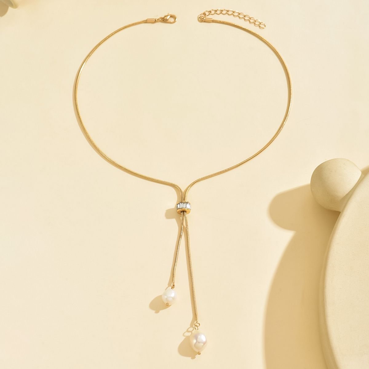 Elegant Gold Pearl Pendant Necklace With Adjustable Length,  Stylish And Lightweight Jewelry For Women, Perfect Christmas Jewelry Gift