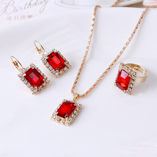 The Crystal Set Necklace